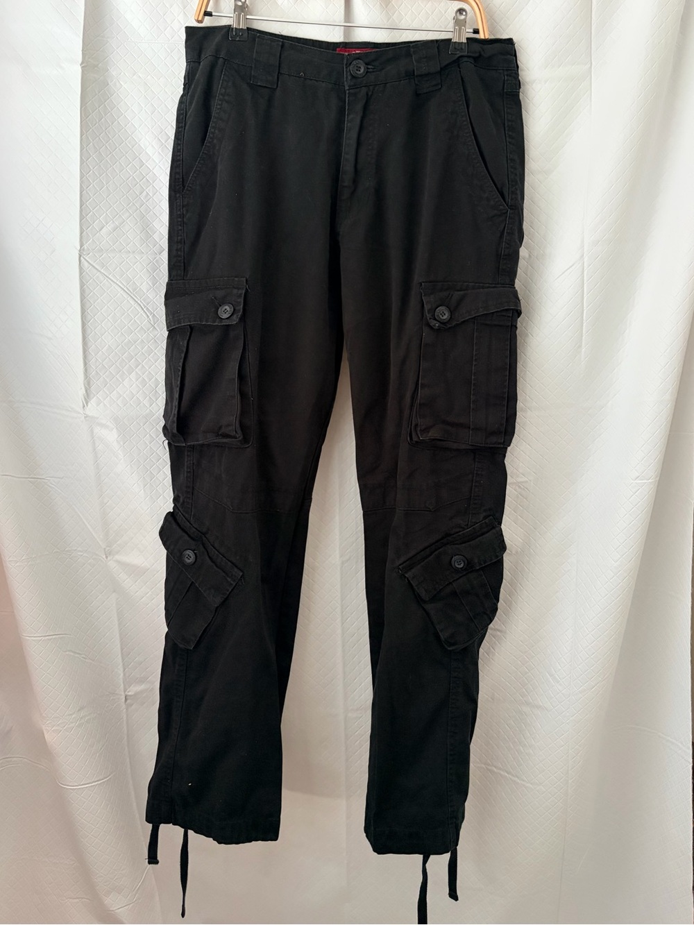 Black Wide-Leg Cargo Pants with Utility Pockets